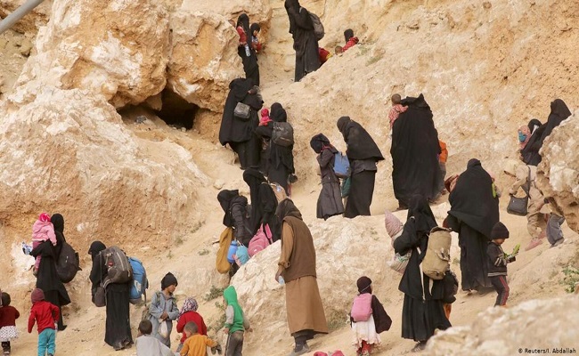العراق ترحّل 82 من أطفال داعش إلى أذربيجان