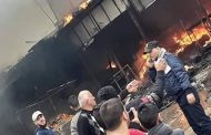 حريق ضخم بسوق وسط غزة تسبب بمقتل وإصابة العشرات