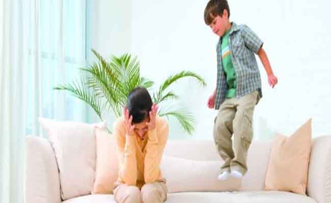 كيف تتعاملين مع طفلكِ اذا كان كثير الحركة...؟