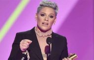 Pink  تروي معاناتها مع فيروس كورونا وتتبرع بهذا المبلغ لمكافحة العدوى في أمريكا...