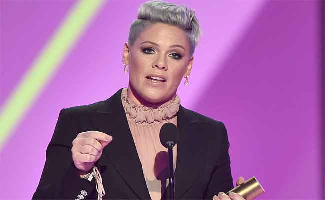 Pink تروي معاناتها مع فيروس كورونا وتتبرع بهذا المبلغ لمكافحة العدوى في أمريكا...