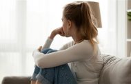 بين تأخر الحمل والاكتئاب علاقة متبادلة... والتقبّل هو الخطوة الأولى للحل...