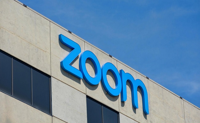 زووم تتراجع عن إعلان وصولها إلى 300 مليون مستخدم...