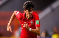 رونالدو الجديد سعيد باللعب إلى جانب ميسي