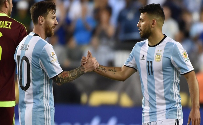 ميسي يعاني مع منتخب الأرجنتين...