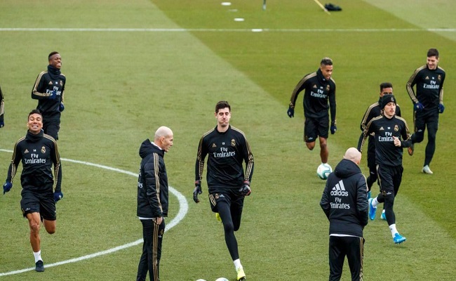 رغم كورونا ريال مدريد يريد العودة للتدريبات...
