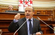عصابة تجهز عقوبات جديدة لقمع الأحرار