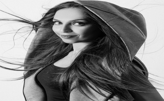 نجوم القارة السمراء يحييون