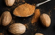 تعرّفوا على الفوائد الصحية العديدة لجوزة الطيب...