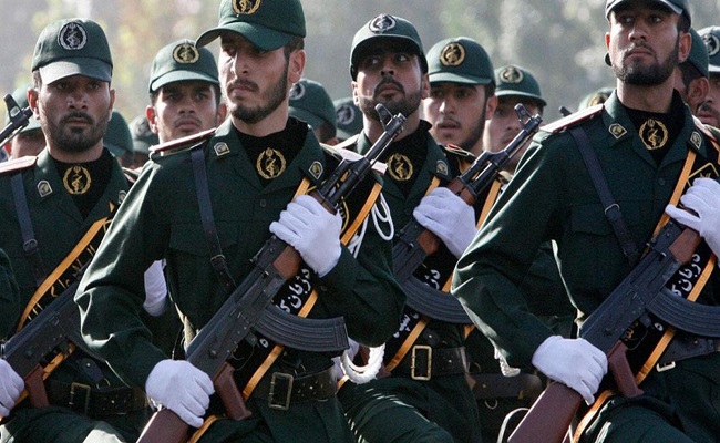 قتيلان في اشتباك بين الحرس الثوري الإيراني ومسلحين أكراد