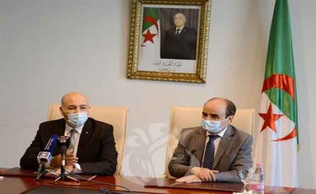تسلم سمير شعابنة مهامه الجديدة كوزير منتدب لدى الوزير الأول مكلف بالجالية الوطنية بالخارج