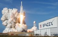 SpaceX تطلق 58 قمرًا صناعيًا لمشروع الإنترنت ضخم...