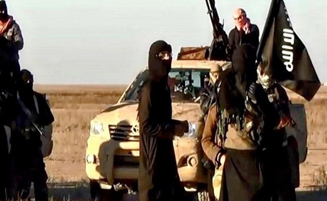 12قتيل وجريح في هجوم لداعش بالعراق...