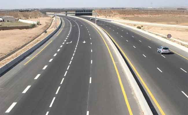 تجنيد مصالح الجزائرية للطرق السيارة لضمان استمرارية الخدمة طيلة أيام العيد