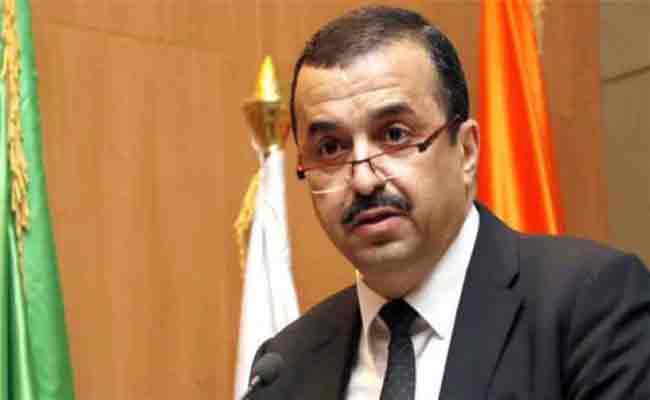 وزير المناجم يؤكد أن باطن أرض الجزائر يحوي حوالي 1000 مادة معدنية