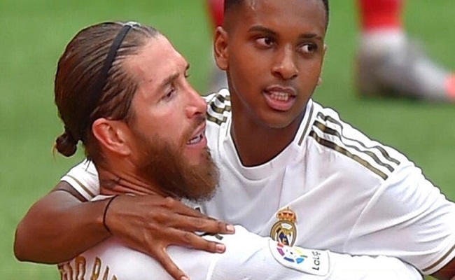 ريال مدريد يغرد وحيدا في الصدارة...