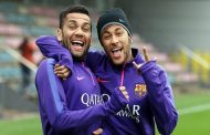 أقنعت نيمار برفض عرض ريال مدريد...