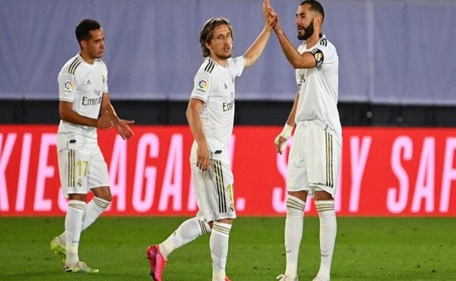 ريال مدريد يحافظ على الصدارة...