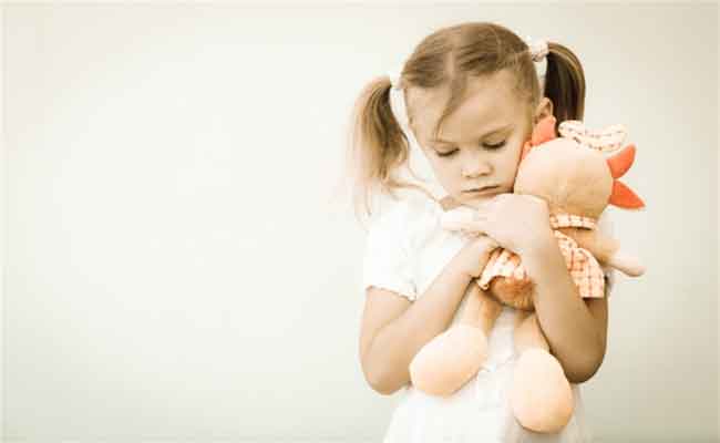 هل من المفيد مدح الطفل؟ وكيف يؤثر ذلك على شخصيته؟...