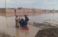 الحماية المدنية تنقذ 10 أشخاص علقوا بعد ارتفاع منسوب المياه و فيضان الأودية بتمنراست
