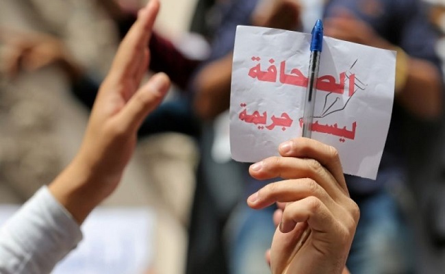 الصحفي في الجزائر معرض للإعتقال في أي لحظة