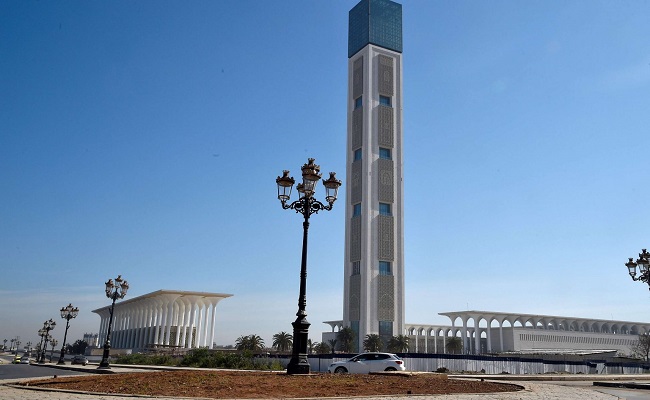 هل تتسبب لعنة “المسجد الأعظم” باغتيال الرئيس تبون