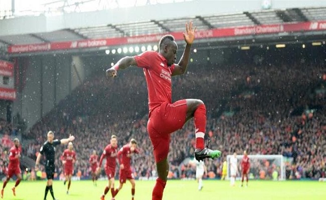 ماني لاعب العام في إنجلترا...