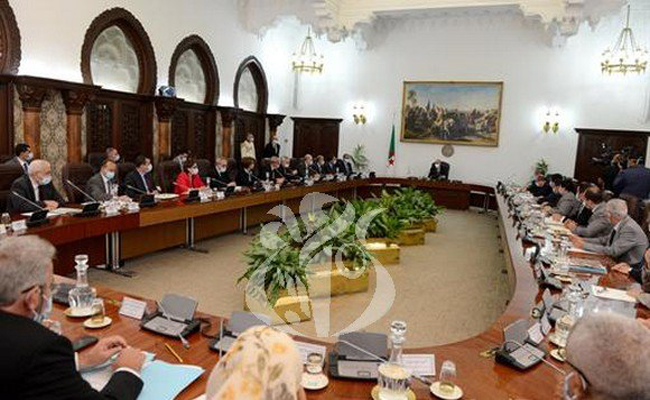 اجتماع مجلس الوزراء برئاسة رئيس الجمهورية