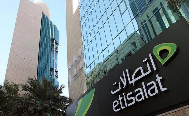 الإمارات تتفوق عربياً في مؤشرات الاتصالات....