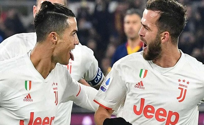 رونالدو هو من شجعني على الانتقال لبرشلونة...