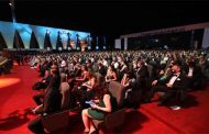 متحديا جائحة كورونا...مهرجان الجونة السينمائي ينطلق في دورته الرابعة وأهل الفن يزينون السجادة الحمراء باطلالات أنيقة