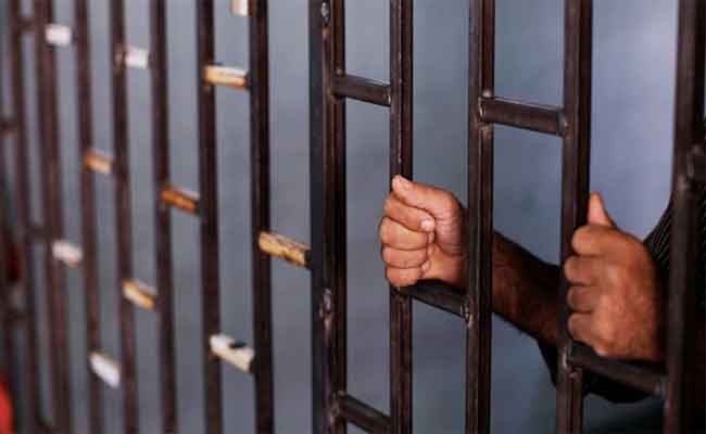 الحكم على قاتل تلميذ قاصر ببرج الكيفان بـ20 سنة حبسا نافذا
