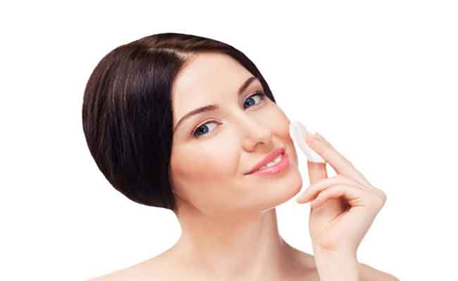 النتف يؤذي هذه الأجزاء من بشرتك! فاعتمدي وسائل أخرى لإزالة الشعر الزائد...