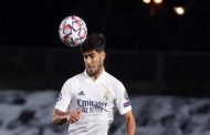 فضلت ريال مدريد على برشلونة...