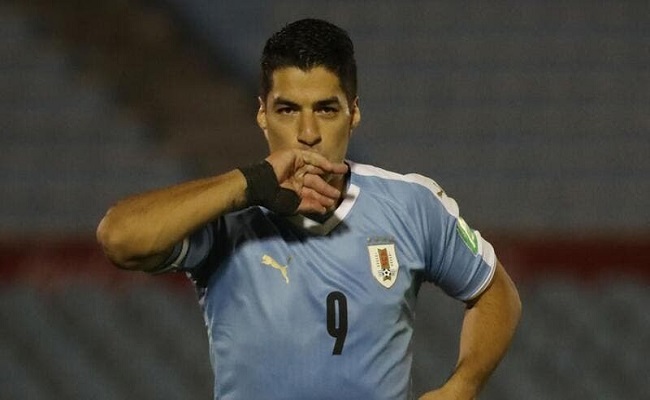 أوروغواي تفوز على تشيلي 2-1...