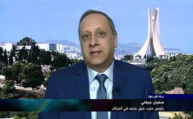 رئيس حزب جيل جديد : المواطنون في الاستفتاء على الدستور