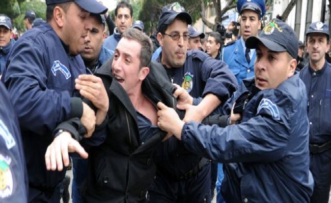 منظمة دولية على نظام الجنرالات وقف اعتقال نشطاء الحراك واحترام الدستور الجزائري والقانون الدولي