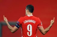 ليفاندوفسكي يفوز بجائزة الأفضل في العالم...