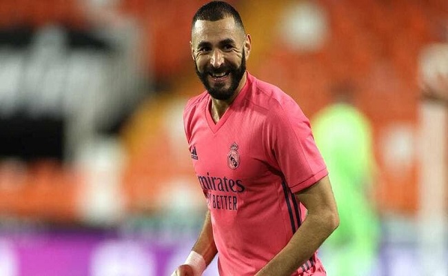 بنزيمة مهدد بالغياب عن مواجهة إنتر...