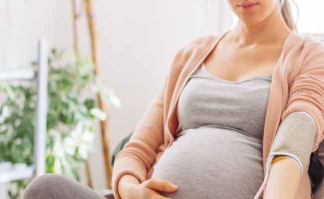 6 أمراض شائعة تنتقل من الأم إلى الجنين خلال الحمل...