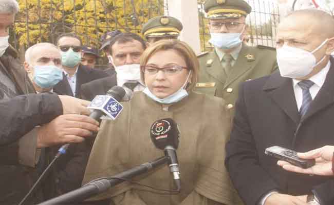 كريكو تبرز ضرورة انخراط الحركة الجمعوية و وسائل الإعلام في عملية التكفل بالأشخاص بدون مأوى