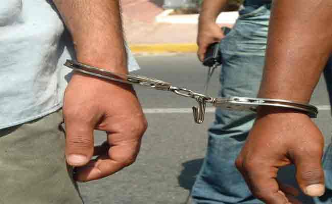 توقيف شخصين قتلا كهلا و أحدهما حاول التمويه بالتبليغ بالعثور على جثة في تبسة!