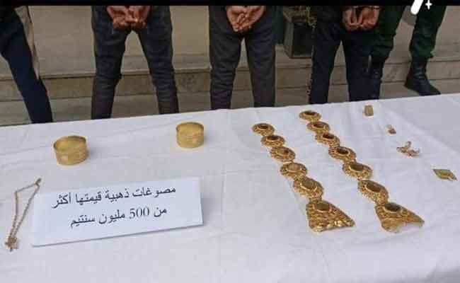 الدرك يطيح بعصابة تحترف السطو على المنازل و سرقة المجوهرات بعنابة
