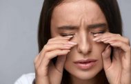 ما الذي يسبّب رفّة العين؟ 8 أسباب نكشفها لكم...