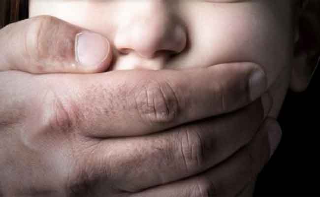 تحرير طفلة من جنسية عربية من قبضة شاب بالجلفة