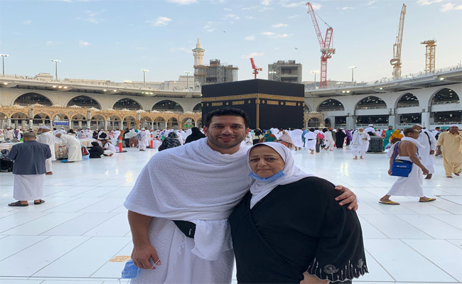 حسن الرداد يفقد أغلى الناس على قلبه...