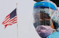 نسبة الأمريكيين البيض الملقحين أكبر من الأمريكيين السود
