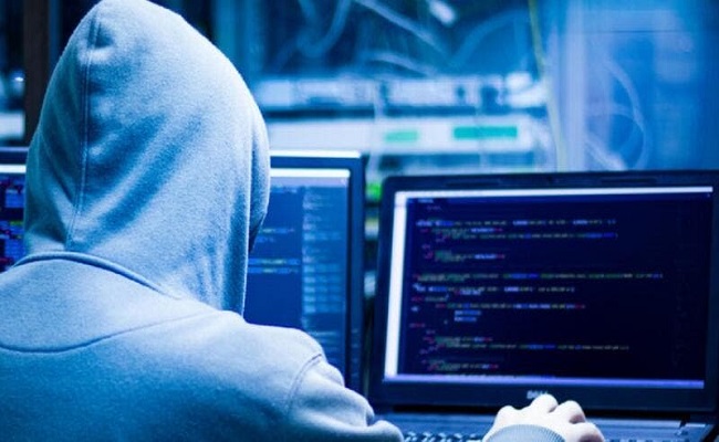 ألمانيا تفكّك أكبر موقع إلكتروني في العالم لبيع المخدرات...