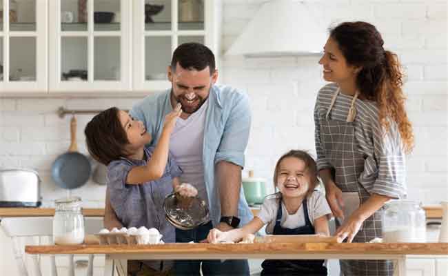 ما هي أهمية مشاركة الوالدين معاً في تربية الاطفال؟