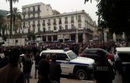 الحراك الشعبي يعود في ذكراه الثانية في مسيرات حاشدة طالبت بالتغيير الجذري